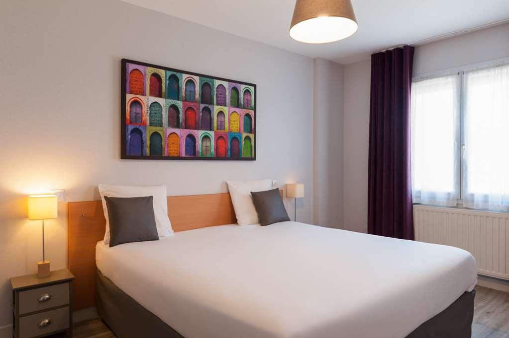 The Originals City, Hotel La Saulaie, Saumur Ouest Дуэ-ла-Фонтен Номер фото
