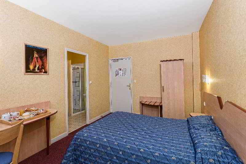The Originals City, Hotel La Saulaie, Saumur Ouest Дуэ-ла-Фонтен Экстерьер фото