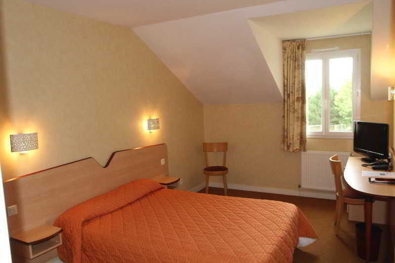 The Originals City, Hotel La Saulaie, Saumur Ouest Дуэ-ла-Фонтен Экстерьер фото