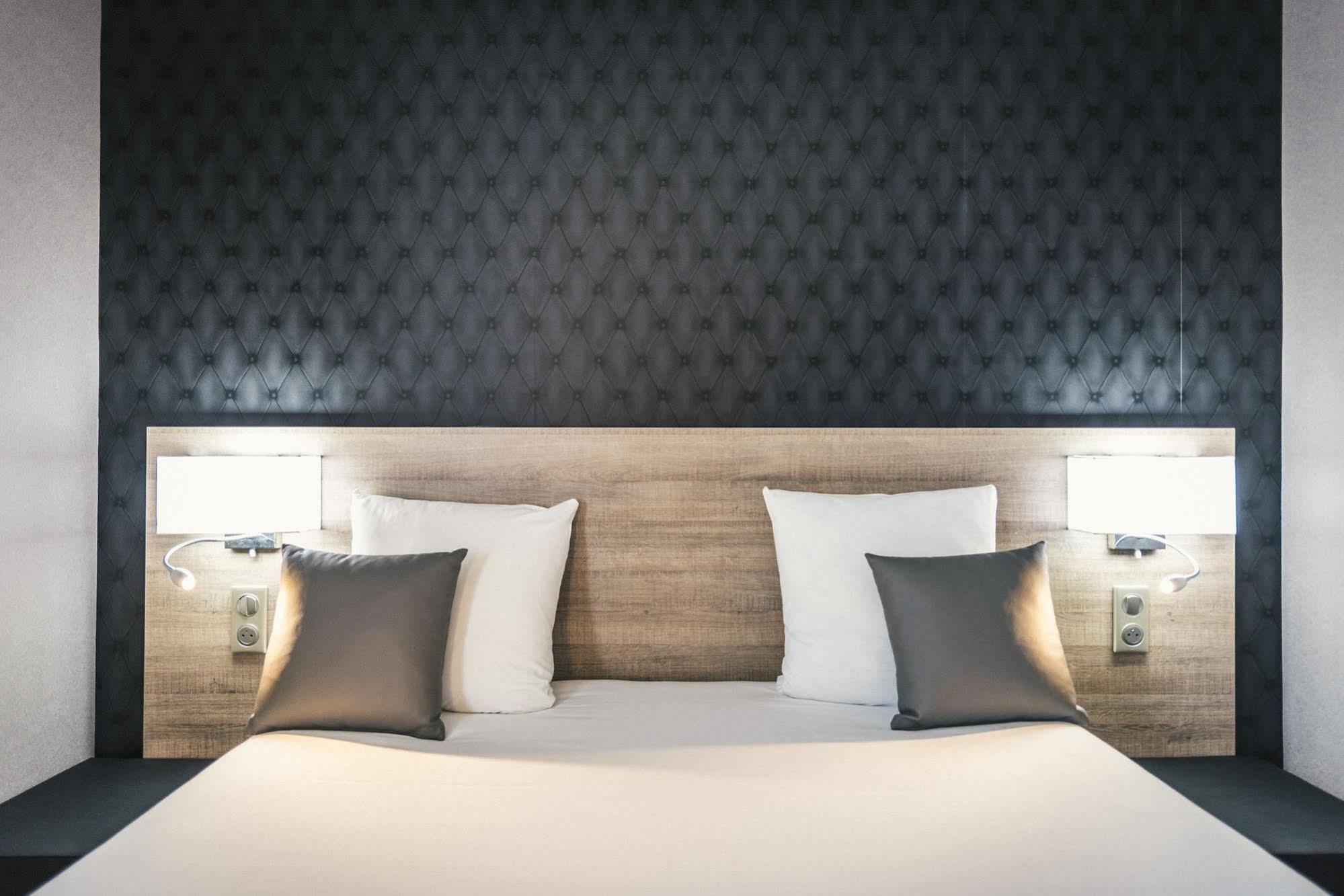 The Originals City, Hotel La Saulaie, Saumur Ouest Дуэ-ла-Фонтен Экстерьер фото